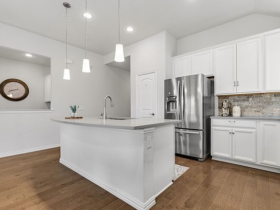 5th image of 3833 Jan Camille Ct