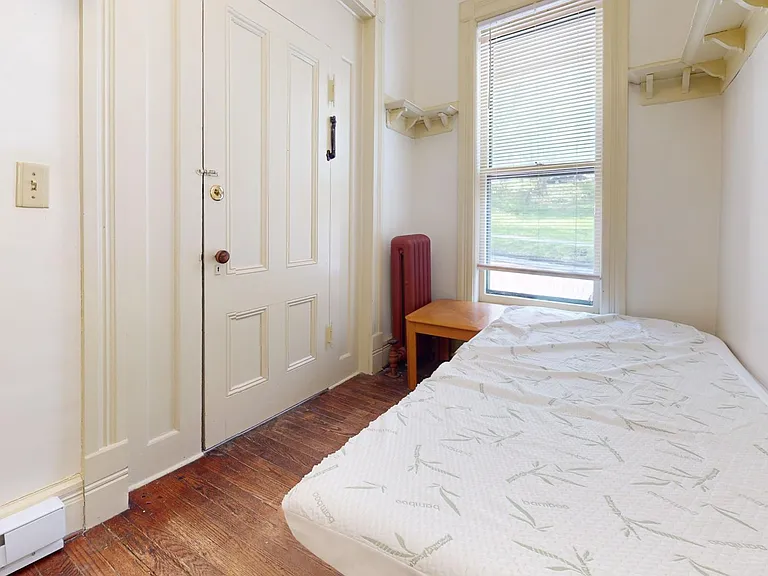214 Steward Avenue — Photo 37