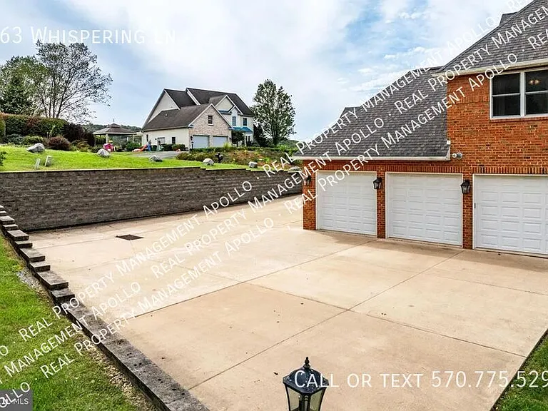 163 Whispering Ln — Photo 36