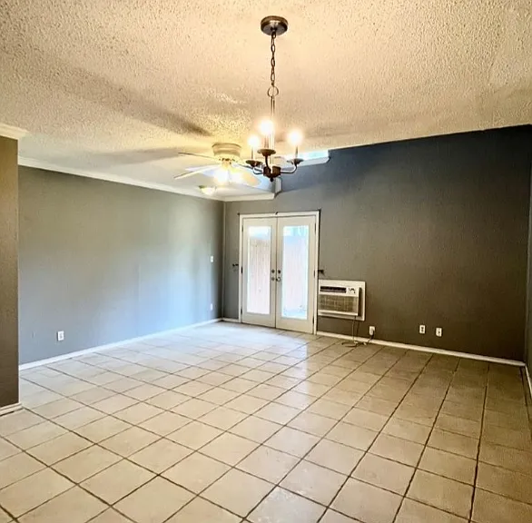 307 Bolivar Ave #3 — Photo 5