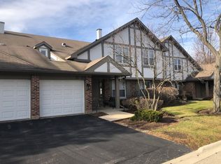1426 Clairmont Ct #1426, Vernon Hills, IL 60061