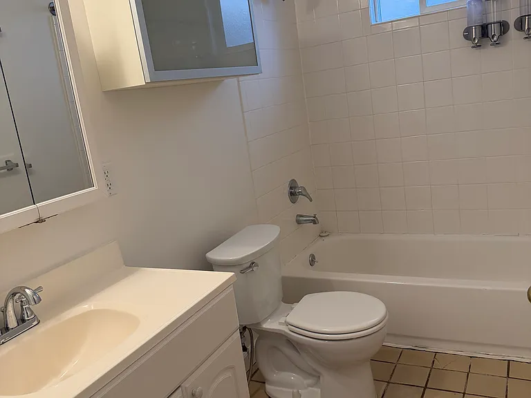 360 Rutherford Ave — Photo 9