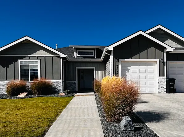 6776 Rogue River Rd, Casper, WY 82604