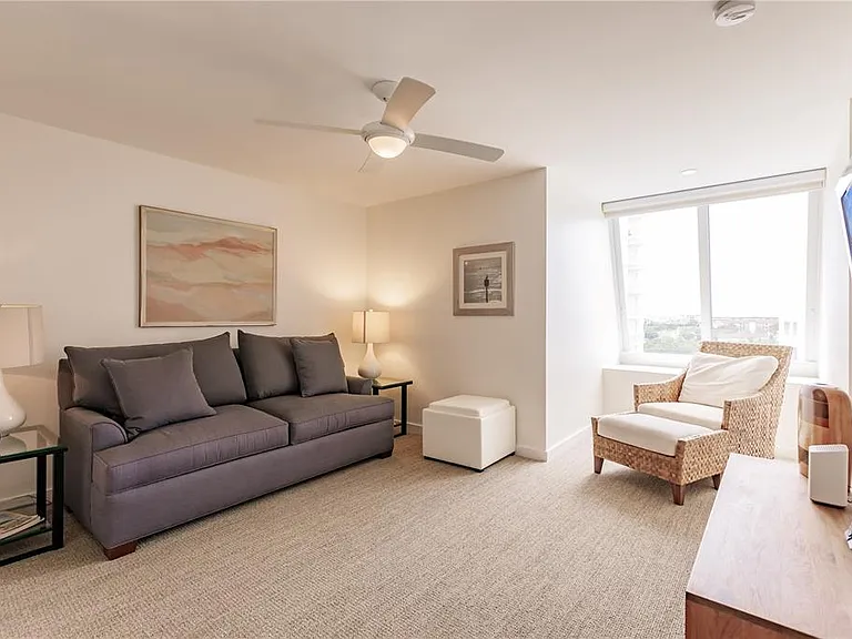1200 E Peppertree Ln #402 — Photo 19