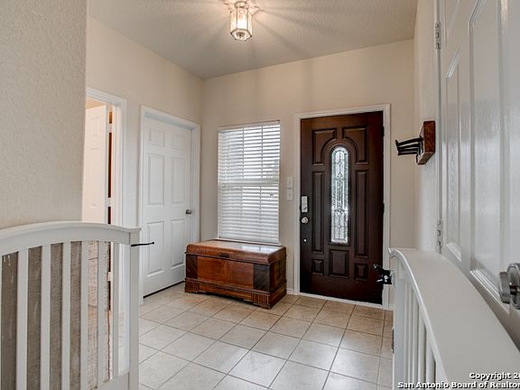 3rd image of 308 Primrose Way