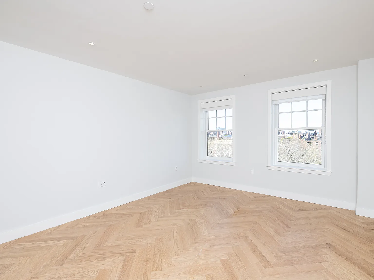 Studio, 315 sqft, $3,300 — Photo 2