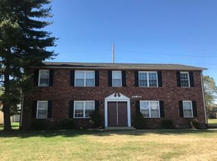 919 Georgetowne Dr, O Fallon, IL 62269