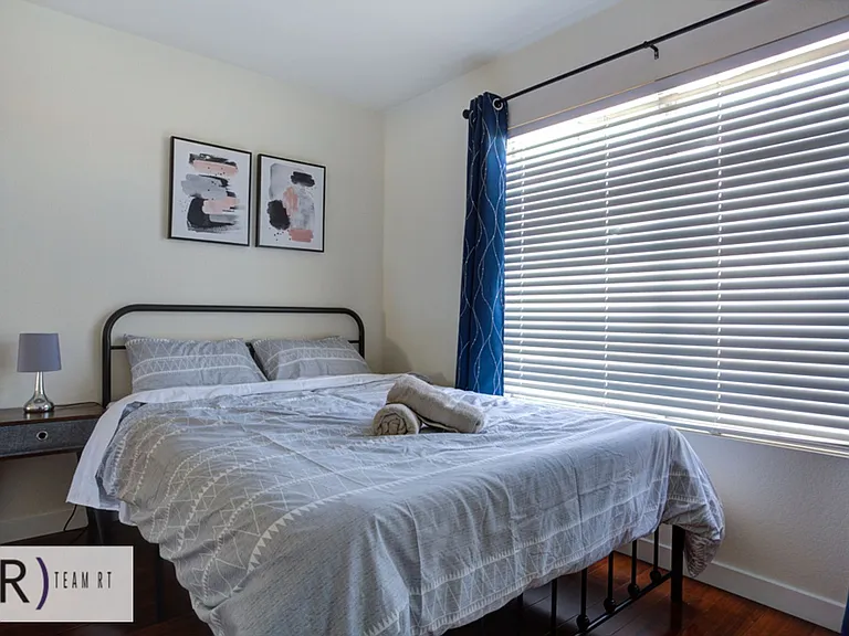 14794 Goldenrain Dr — Photo 41