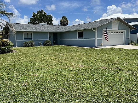 2nd image of 11271 W Coral Ct