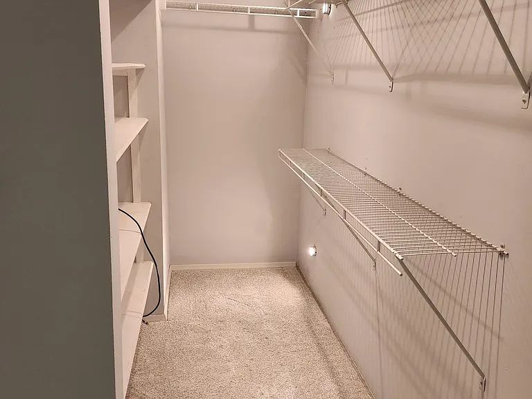 8400 Richard Ave — Photo 16