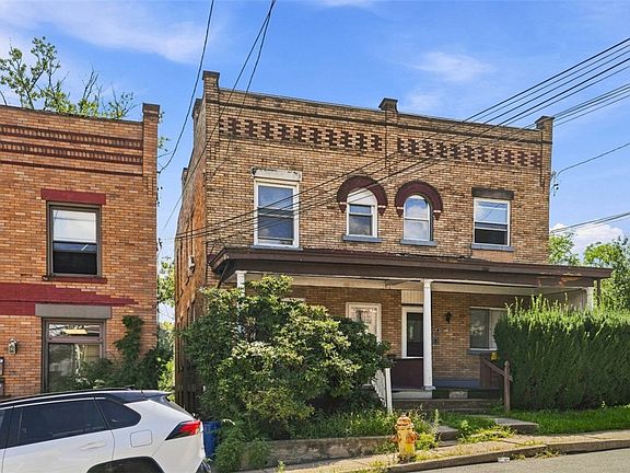 3rd image of 776 Hazelwood Ave
