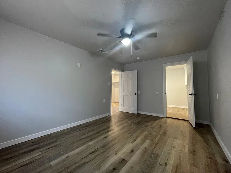 3222 Auburn Ave — Photo 10