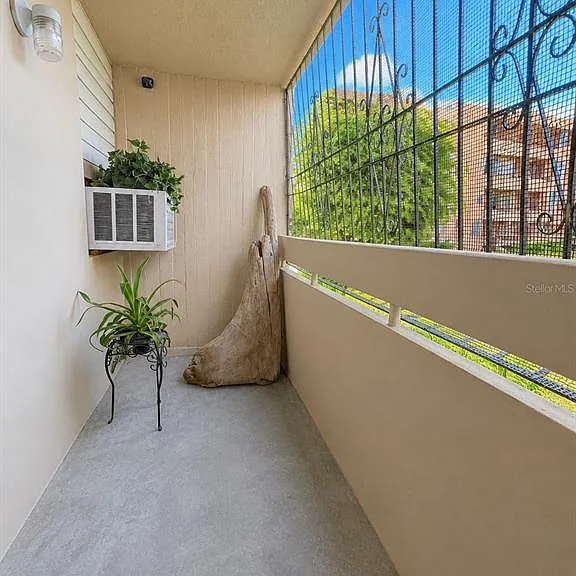 12 San Fdernando Gdns #D3 — Photo 2