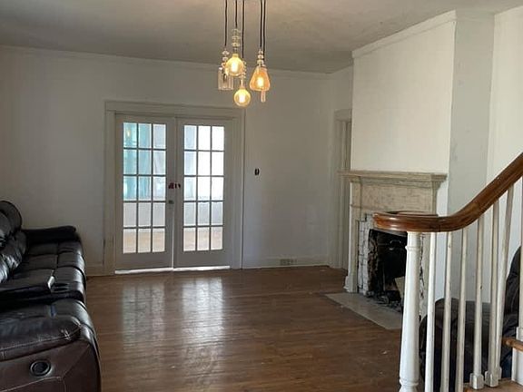 3rd image of 175 Ledbetter Street
