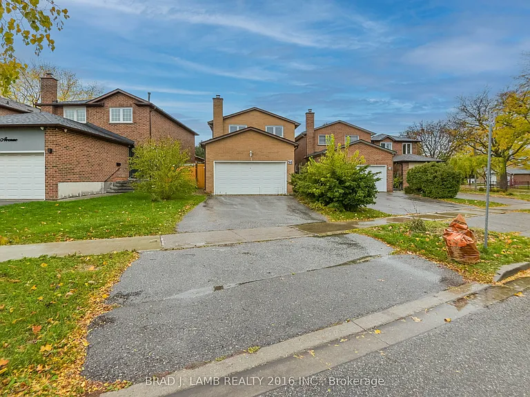 54 Campbell Ave #2 — Photo 3