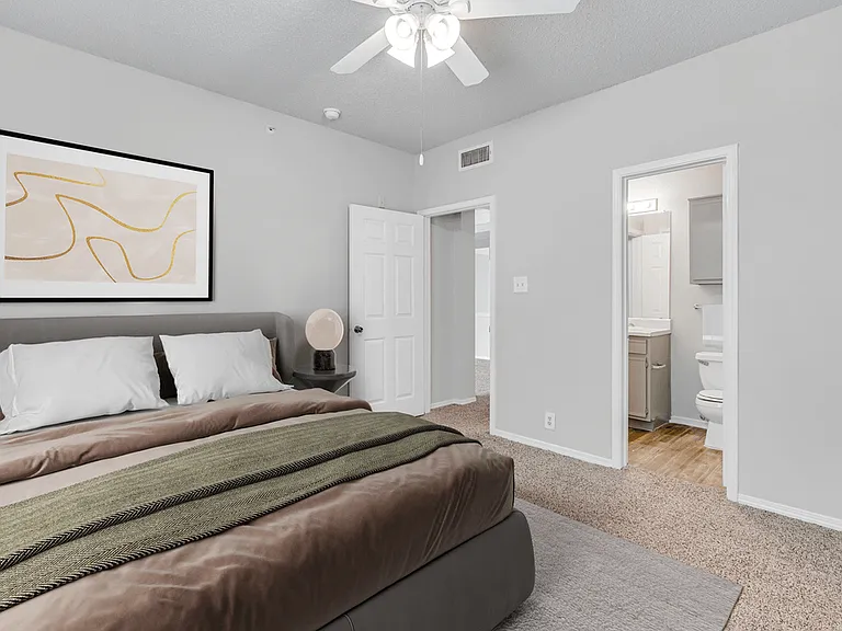 The Gio Apartments — Photo 11