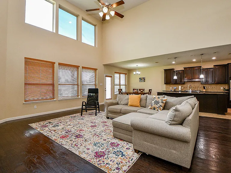 4302 Trinity Creek Ct — Photo 17