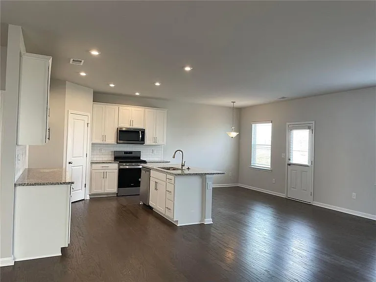 632 Blue Ash Ct — Photo 10