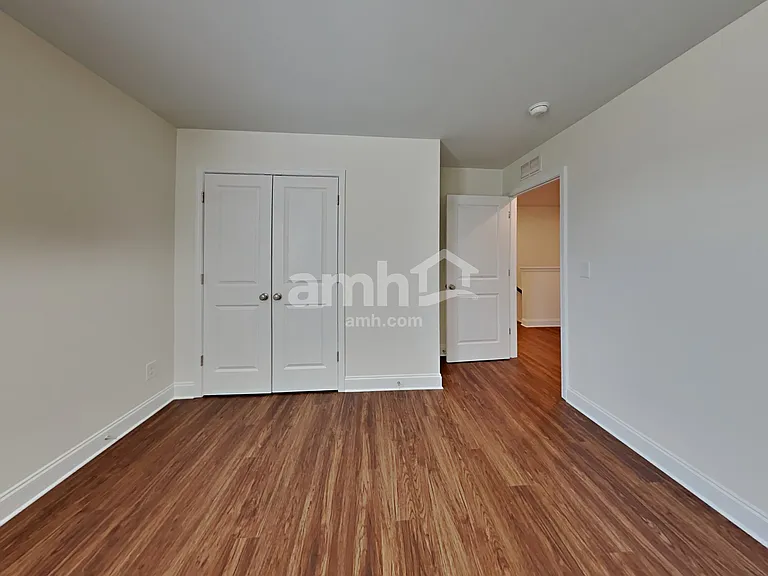 114 Cairo Ct — Photo 21