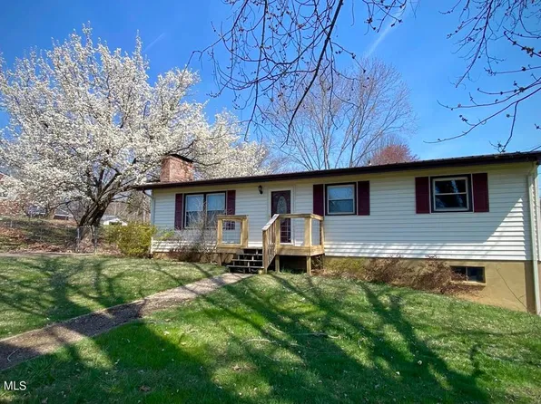 204 Florence Dr, Blountville, TN 37617