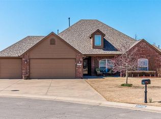 26434 Hahn Dr, Claremore, OK 74019