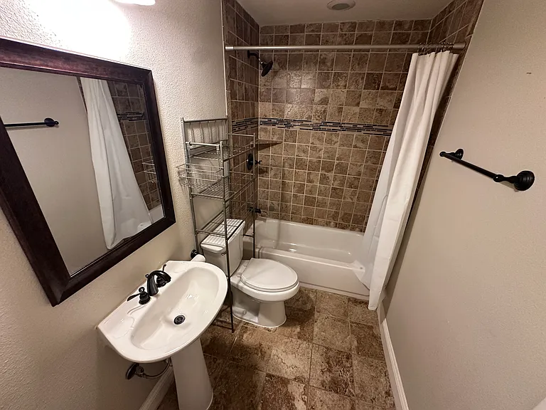 3130 Saint Croix Dr — Photo 11