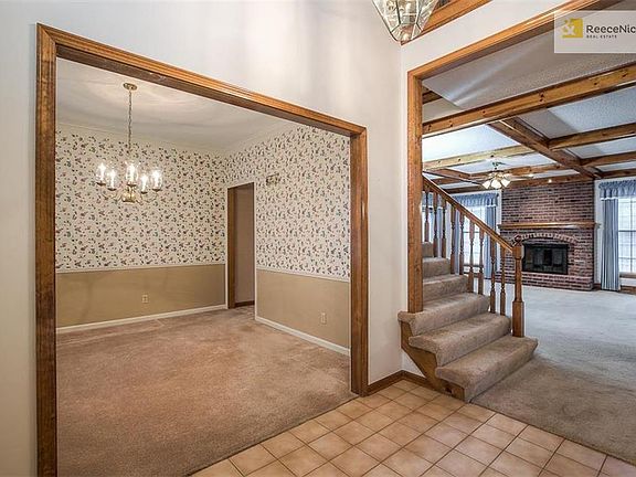 4th image of 9705 W 123rd St