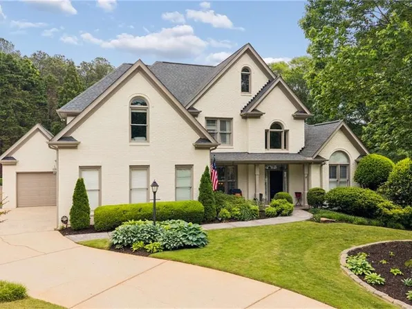 605 Crimsonwood Ct, Powder Springs, GA 30127