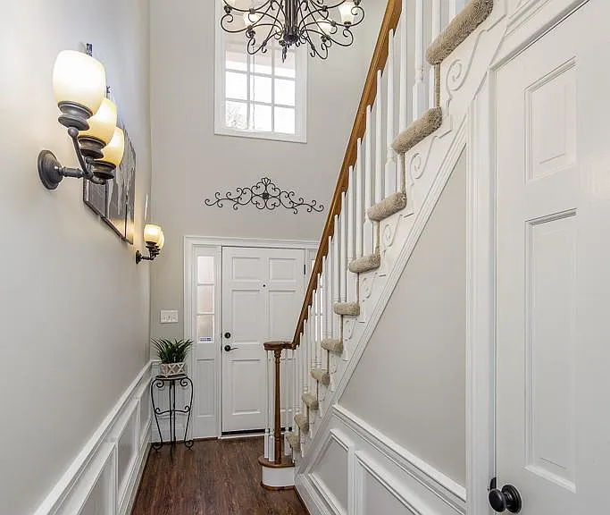 1740 Wilsons Crossing Dr — Photo 3