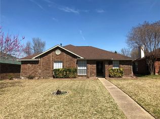 7147 Rothland St, Dallas, TX 75227