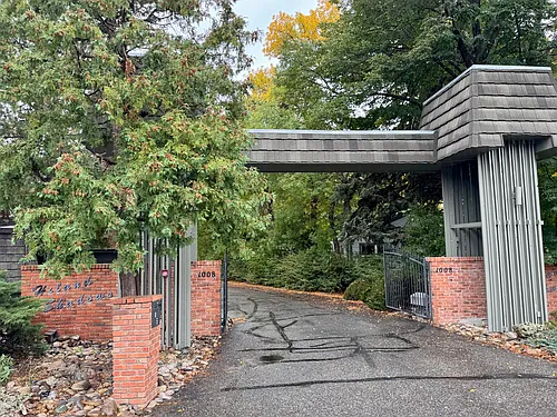 1008 Poly Dr #B1 Photo 1