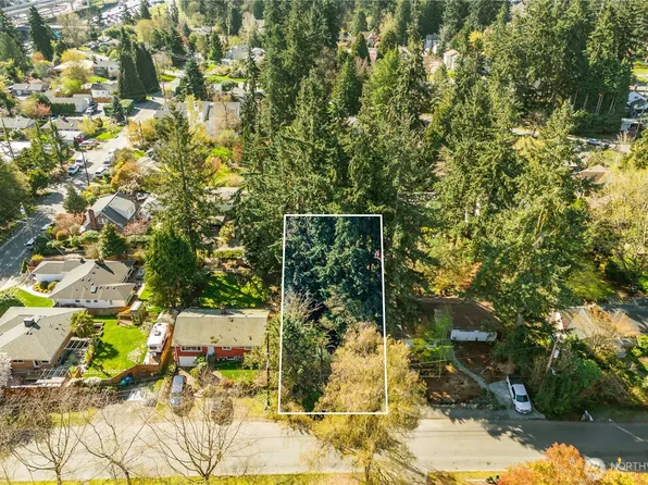 1 XX NE 135th Street, Seattle, WA 98125