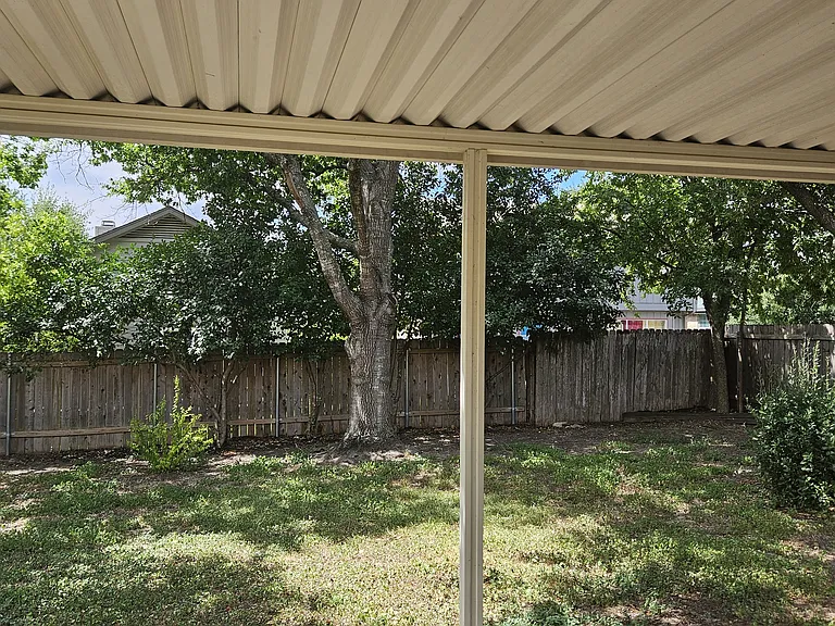 2201 Fuzz Fairway — Photo 33