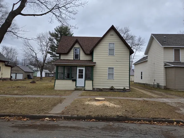 1314 7th St E, Menomonie, WI 54751