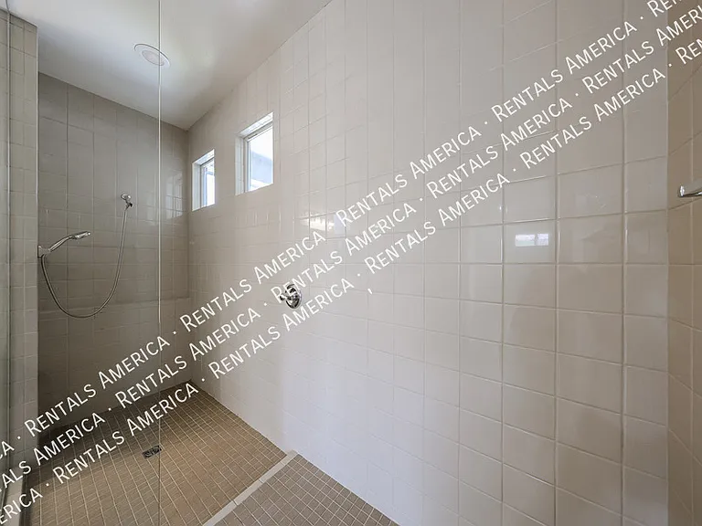 1530 E San Carlos Way — Photo 59