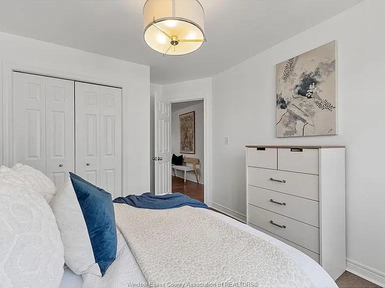 2340 Katella Ave — Photo 18