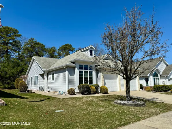 2270 S Chanticleer Court, Toms River, NJ 08755