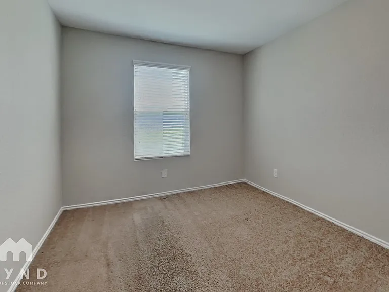9523 Apple Ridge Ln — Photo 14