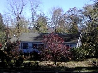 15 Valley Rd, Sussex, NJ 07461