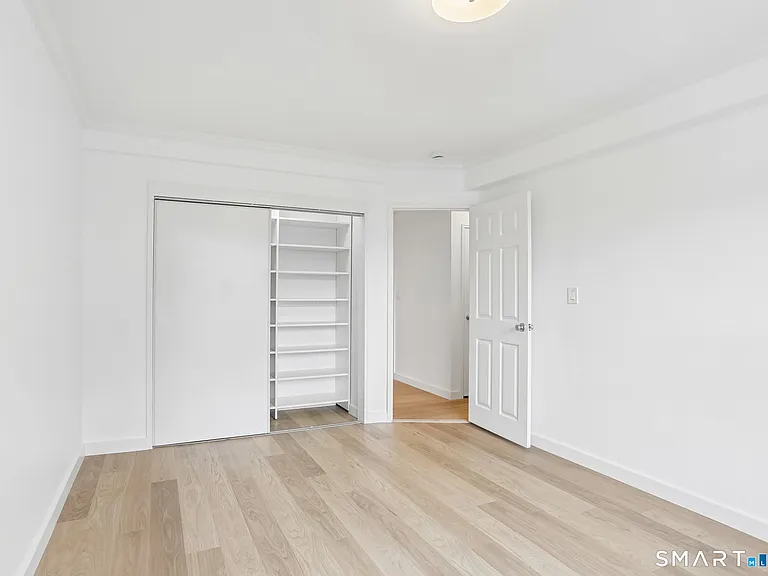 7 4th St #3H — Photo 11