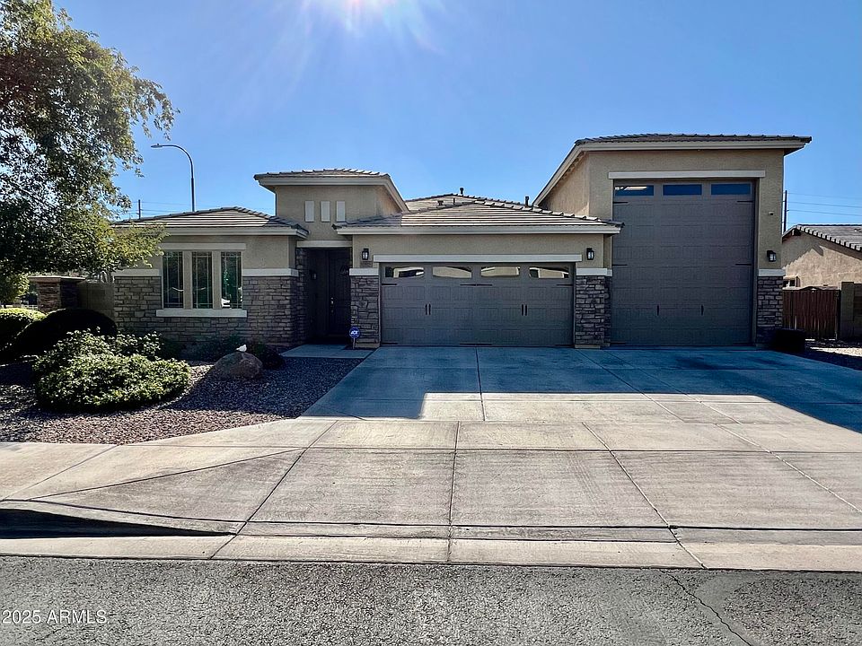 1st image of 10605 W Catalina Drive