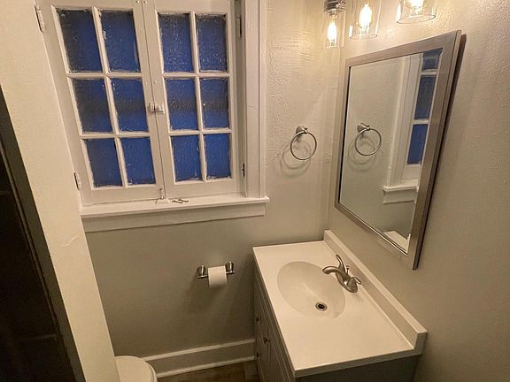 5th image of 336 Main St APT 2