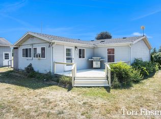 11778 Wyman Rd, Blanchard, MI 49310