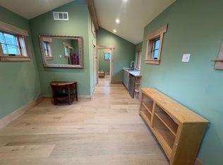 (Undisclosed Address), San Carlos, CA 94070