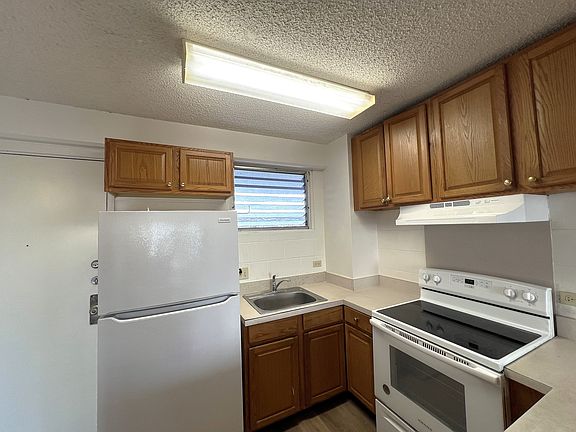 3rd image of 955 Ala Lilikoi St APT 605