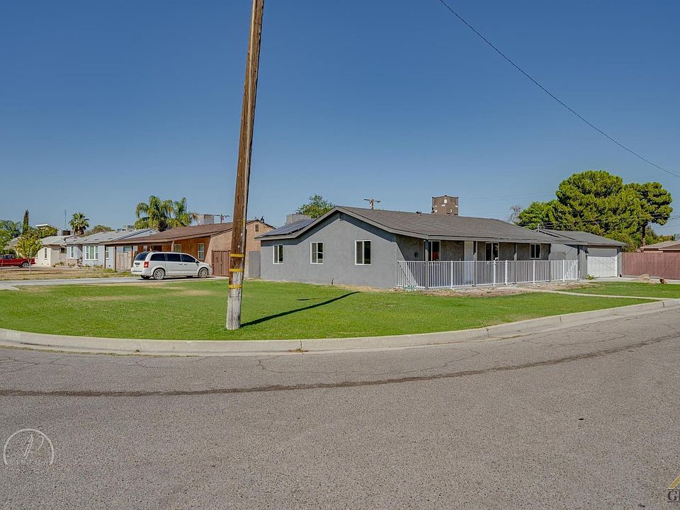1823 Main St, Delano, CA 93215 Zillow