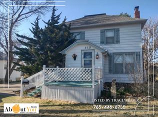 859 E 2nd St, Russell, KS 67665