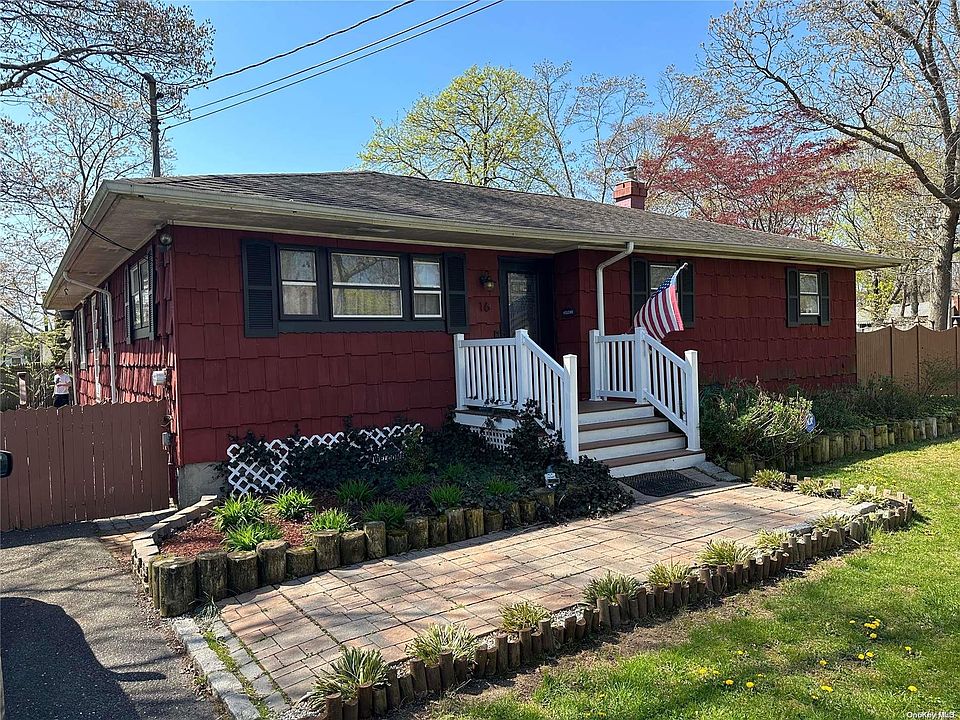 1st image of 16 Arrowhead Drive