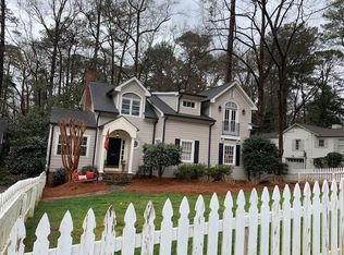 923 Glenbrook Dr NW, Atlanta, GA 30318