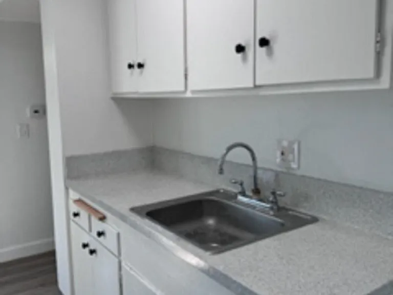Prada Pointe Apartments — Photo 18